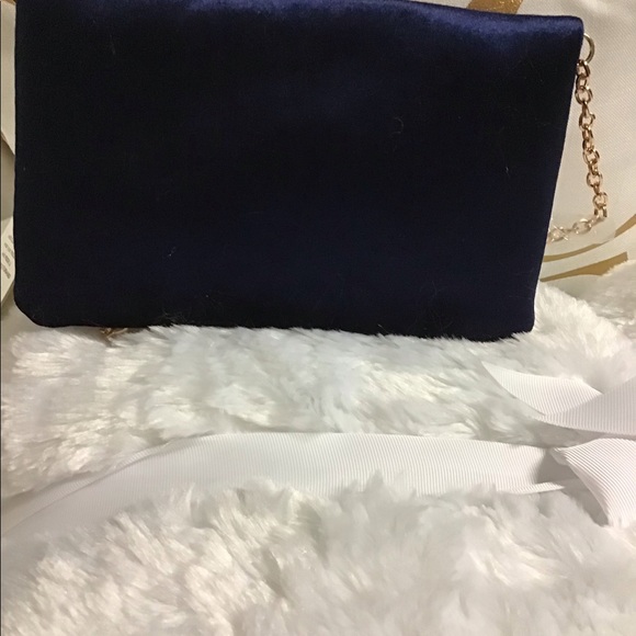 Beautiful Urban Expressions Lucy Velvet Wristlet for Women - Picture 5 of 7